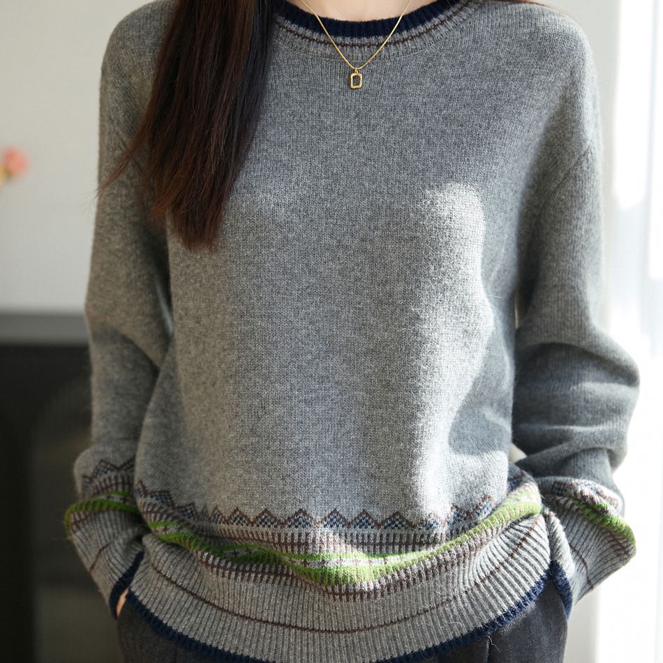 新款民族提花撞色圓領時尚復古正肩寬鬆打底衫