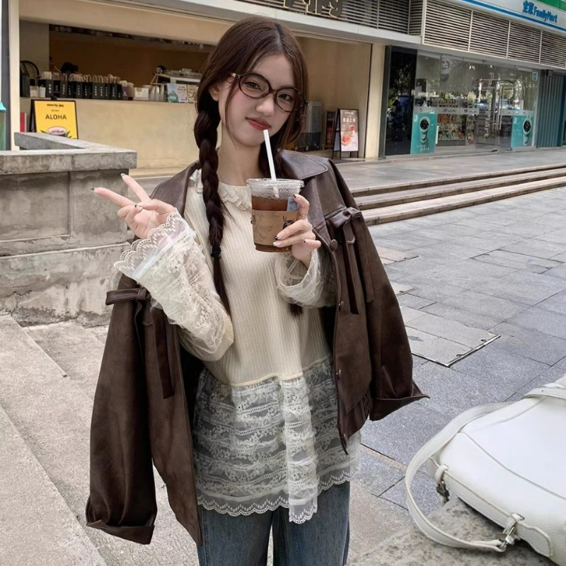 甜美內搭設計感拼接下擺蕾絲長袖打底衫-HaloBless