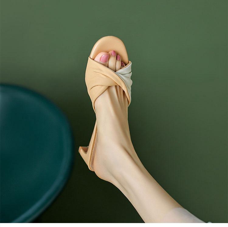 優雅復古舒適柔軟外穿時尚中跟涼拖鞋-HaloBless