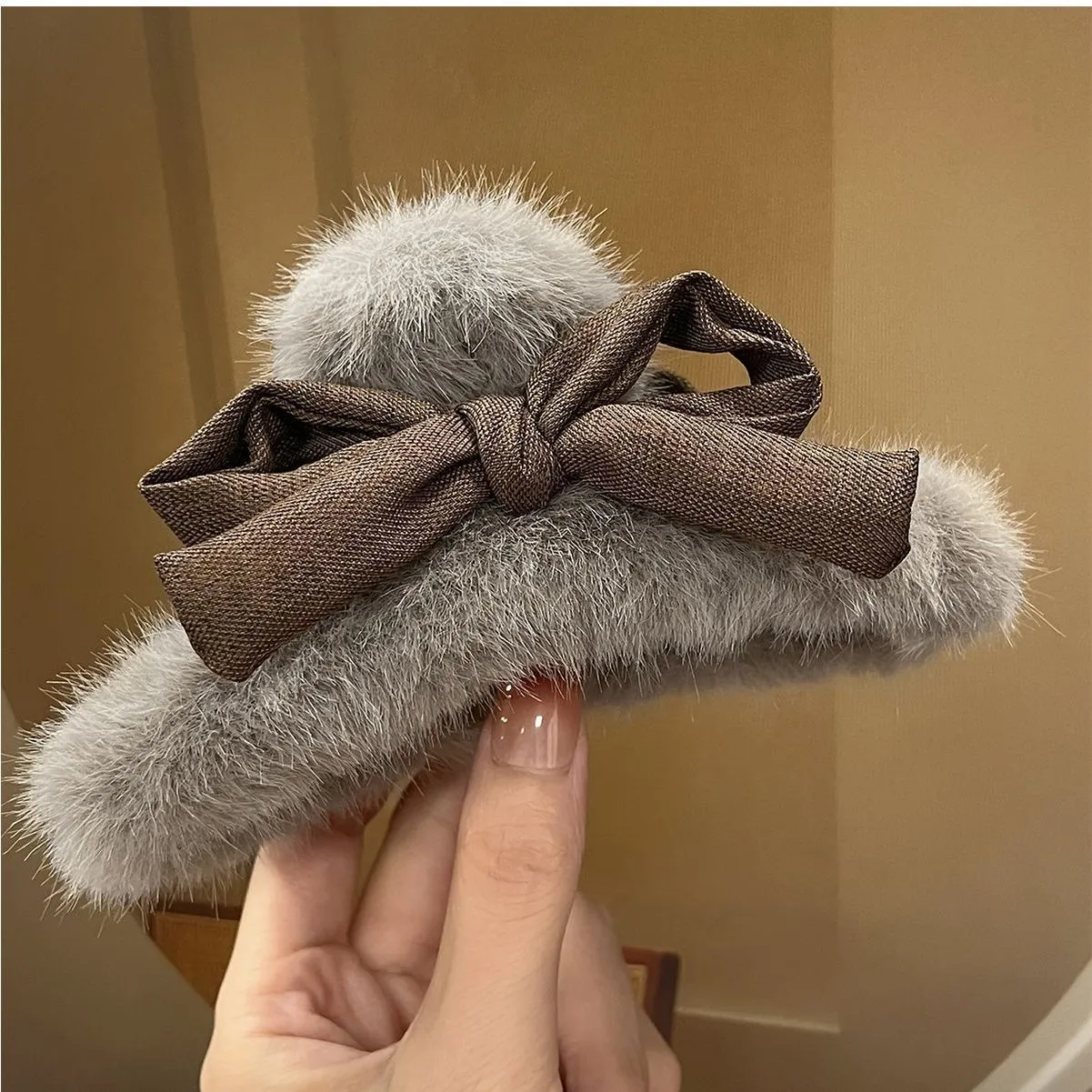 蝴蝶結毛絨髮夾大號鯊魚夾後腦勺盤髮抓夾