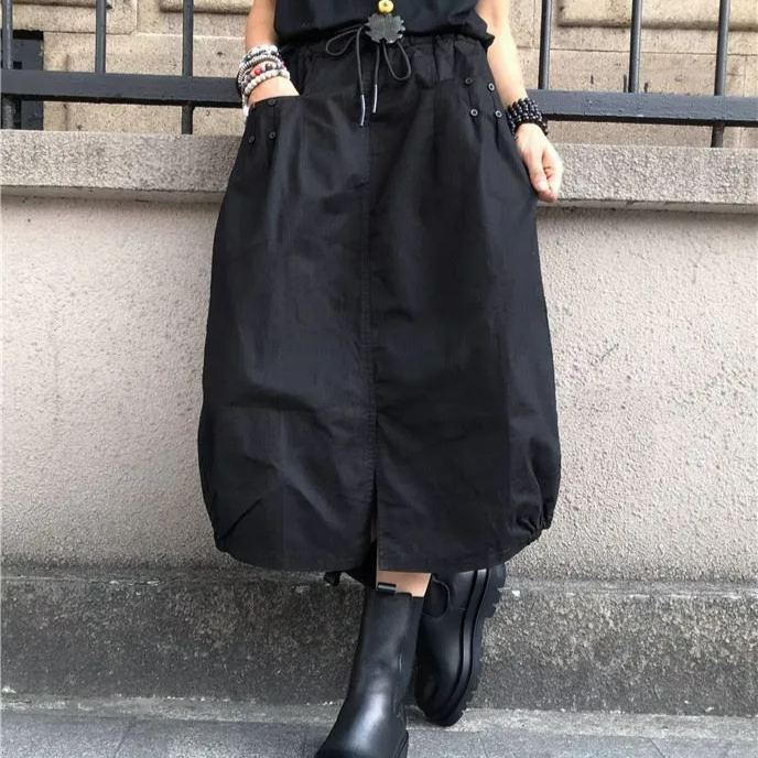 百搭開叉顯瘦黑色A字中長花苞半身裙-HaloBless