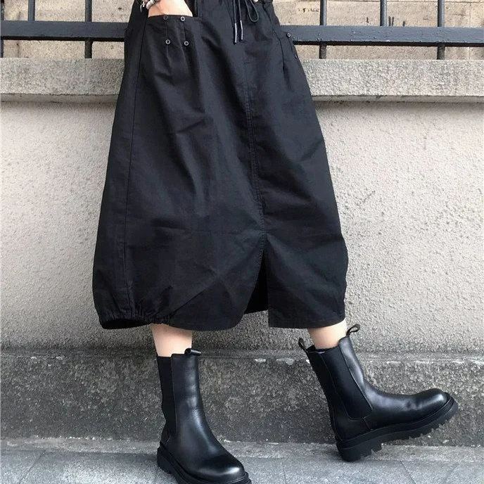 百搭開叉顯瘦黑色A字中長花苞半身裙-HaloBless