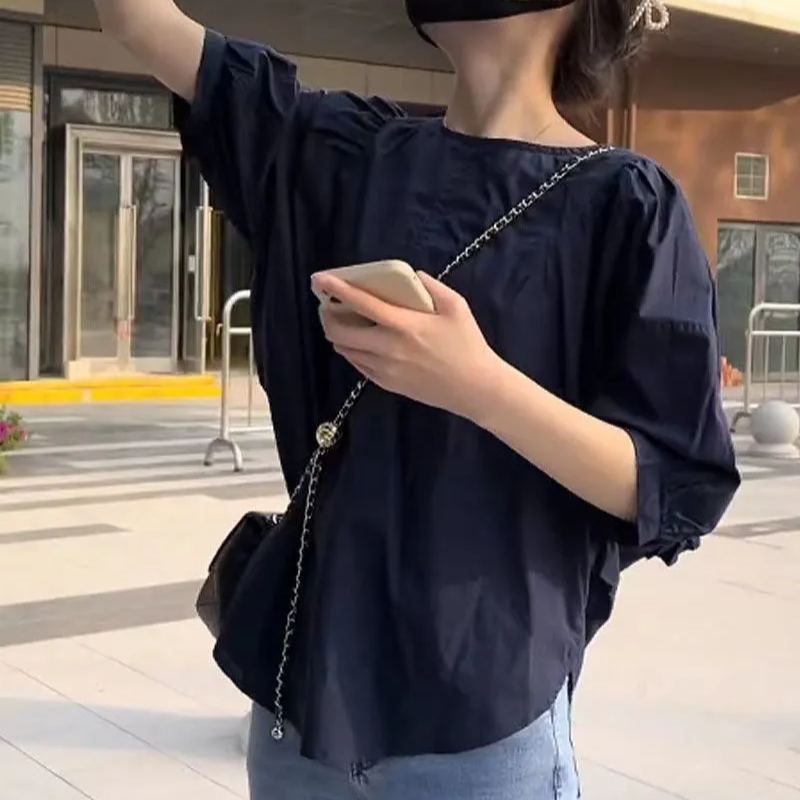 寬鬆顯瘦大碼木耳邊不規則設計感襯衫-HaloBless