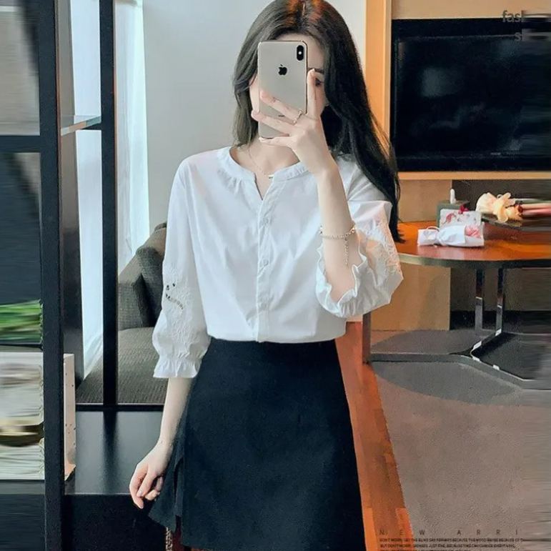鏤空刺繡泡泡袖別緻五分袖雪紡襯衫