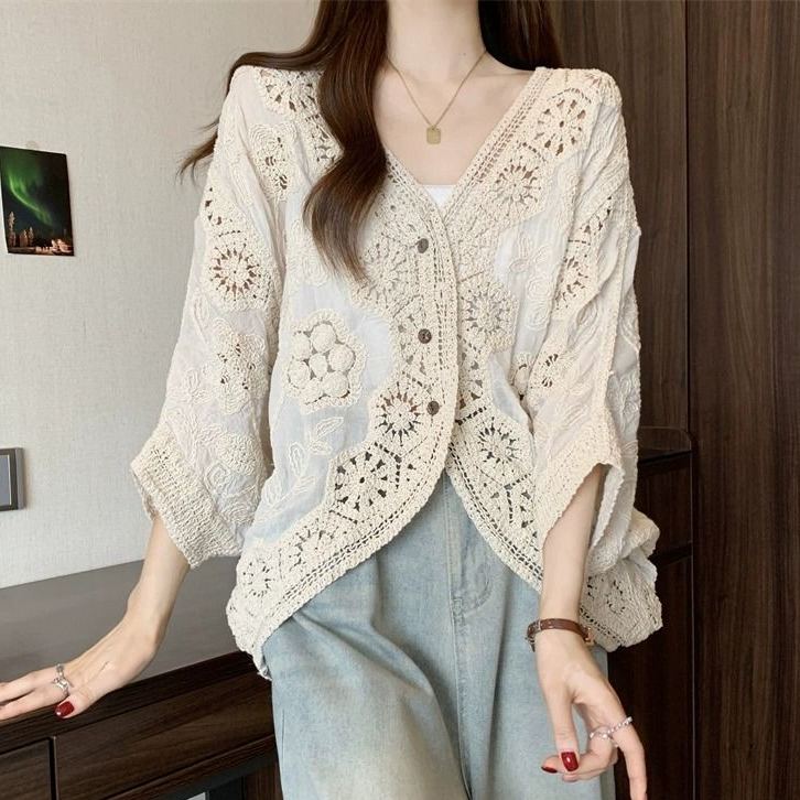 波西米亞風鉤花鏤空V領大碼防曬開衫襯衫-HaloBless