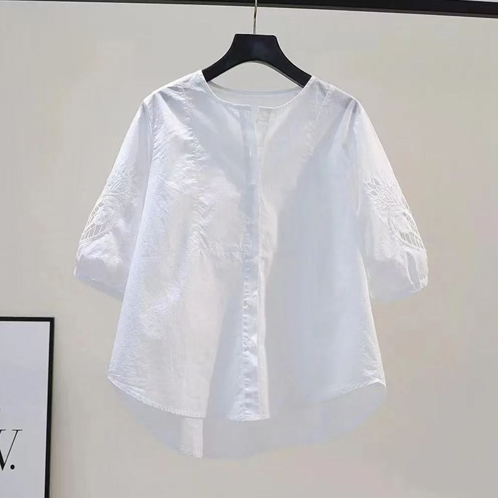 鏤空繡花設計感圓領寬鬆五分袖純棉襯衫-HaloBless