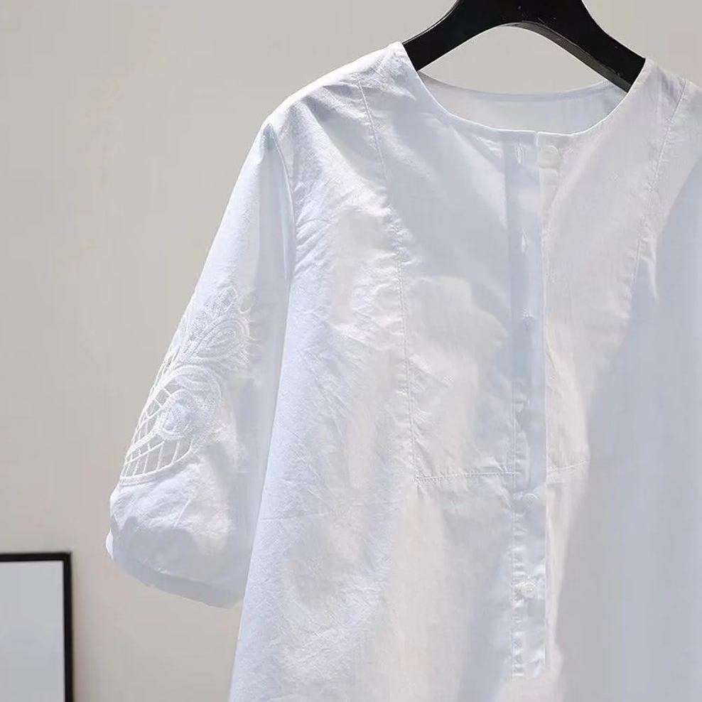 鏤空繡花設計感圓領寬鬆五分袖純棉襯衫-HaloBless