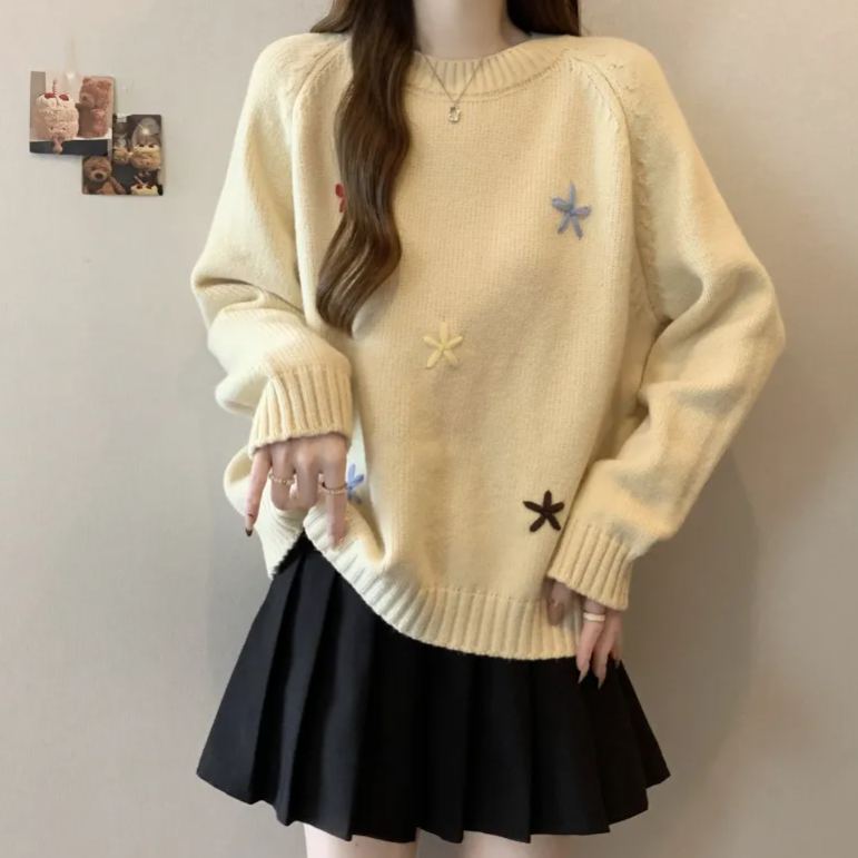 寬鬆顯瘦立體花朵慵懶洋氣圓領針織毛衣