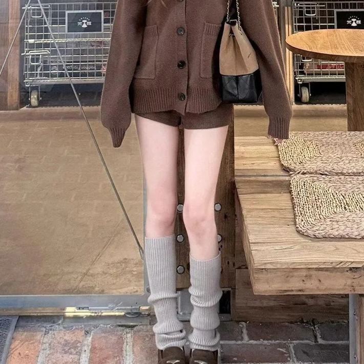 慵懶風百搭顯瘦高腰針織短褲