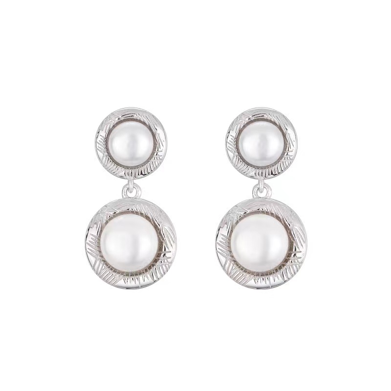 silver pearl earrings,silver and pearl earrings,big pearl earrings
