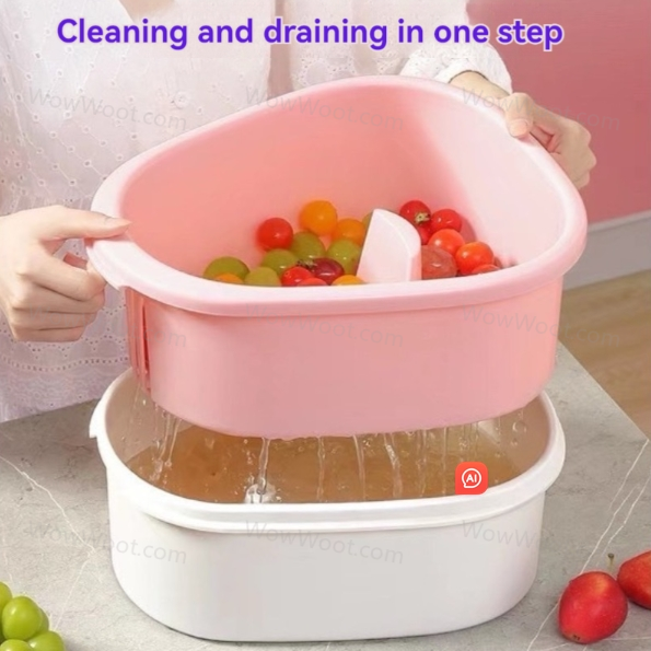 WOW! 😮 I finally found a tool that lets me wash fruit without getting my hands wet! 🍎🍇🥭