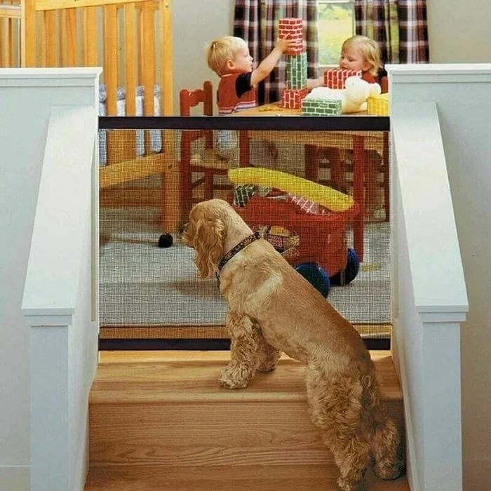 (🔥HOT SALE NOW 49% OFF) - Portable Kids & Pets Safety Door Guard🎉