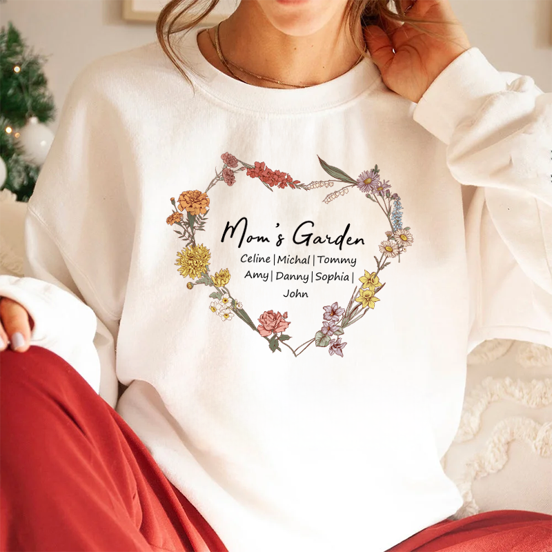 Mom's Garden Sweatshirt, Custom Mothers Day Hoodie, Wild Flower Shirt, Personalized Mom Hoodie,  Custom Kids Name Sweater，Mother's Day Gift