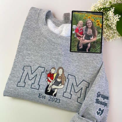 Custom Mama Photo Portrait Embroidery Sweatshirt With Kids Names
