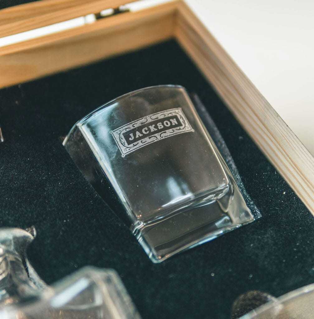 Custom Design - Decanter Gift Set