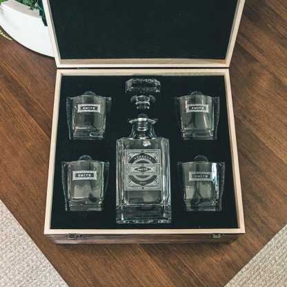 Custom Design - Decanter Gift Set