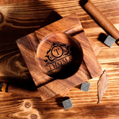 Personalized Cigar Ashtray, Cigar Holder, Unique Ashtray, Walnut wood Ashtray, Cigar Accessory, Husband & Fathers Gift
