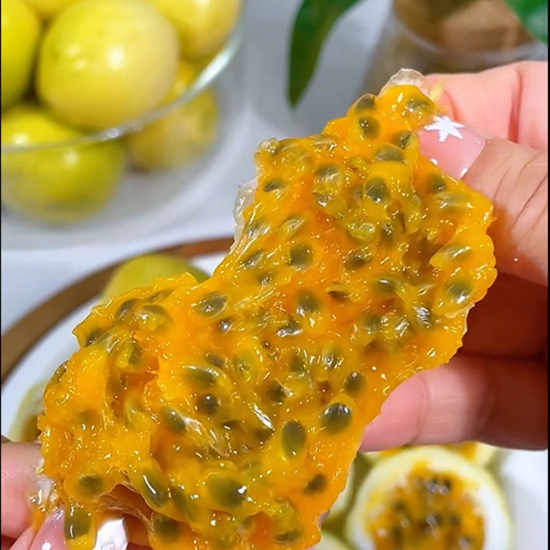 Organic Passion Fruit Seeds 🌿🍹 – Easy to Grow, Nutrient-Rich Tropical Flavor for Health & Home