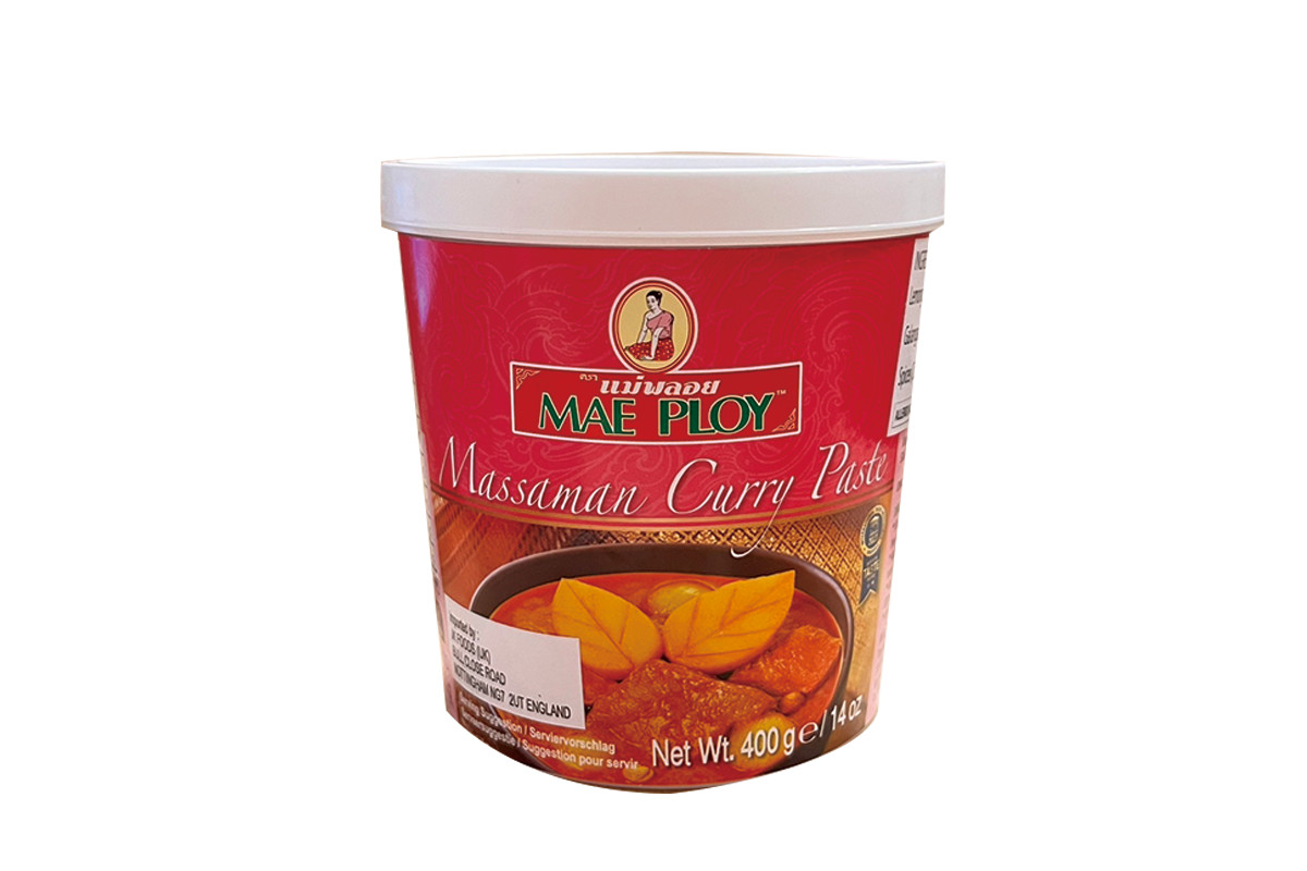 Ｍassaman Curry Paste 400g