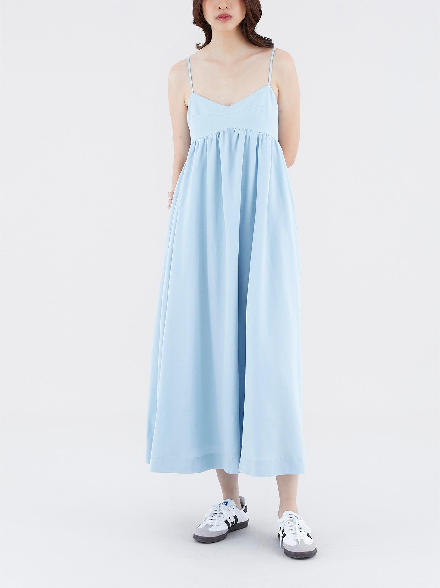  Women‘s Sleeveless Maxi Dress