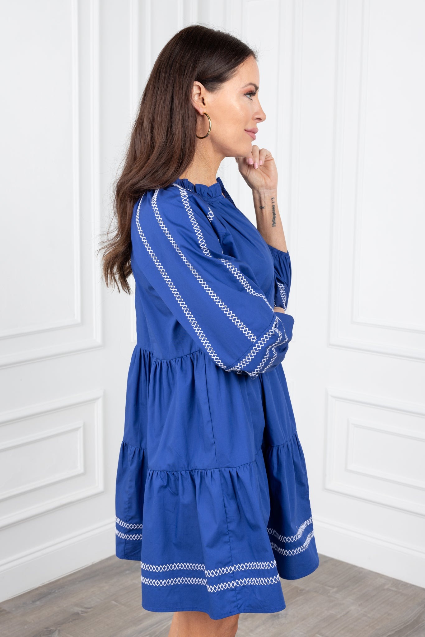 Women's Long Sleeve V Neck Solid Smock Dress
