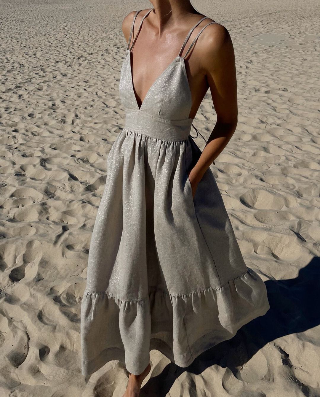 LAST DAY 50% OFF🔥CHIC BACKLESS LACE-UP DRESS