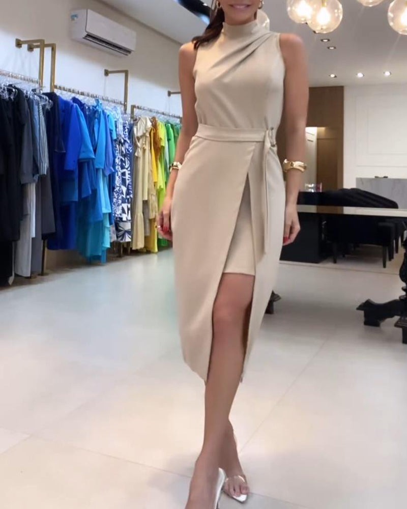 HIGH COLLAR SOLID COLOR SLEEVELESS SLIT DRESS