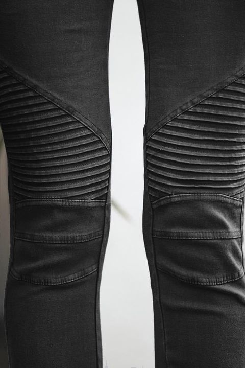 Solid Slant Pocket Zip Side Seam Detail Skinny Jeans