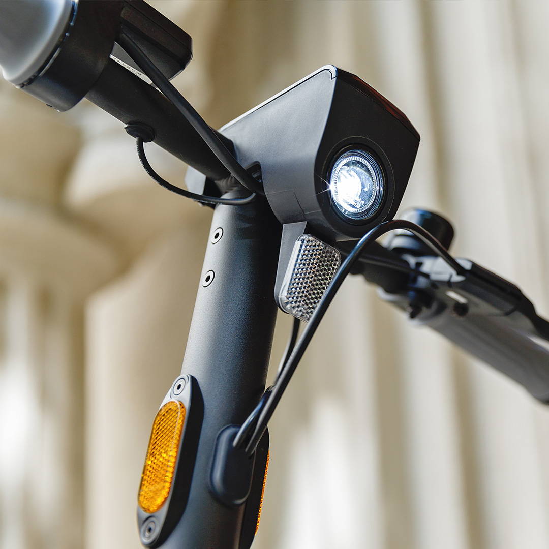 NIU KQi 100F Patinete Eléctrico con Manillar Plegable y Suspensión | Autonomía 29km
