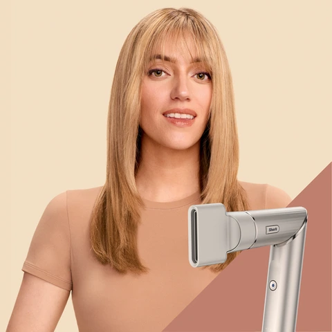 The rotatable nozzle gives you better angle control while you style and dry.