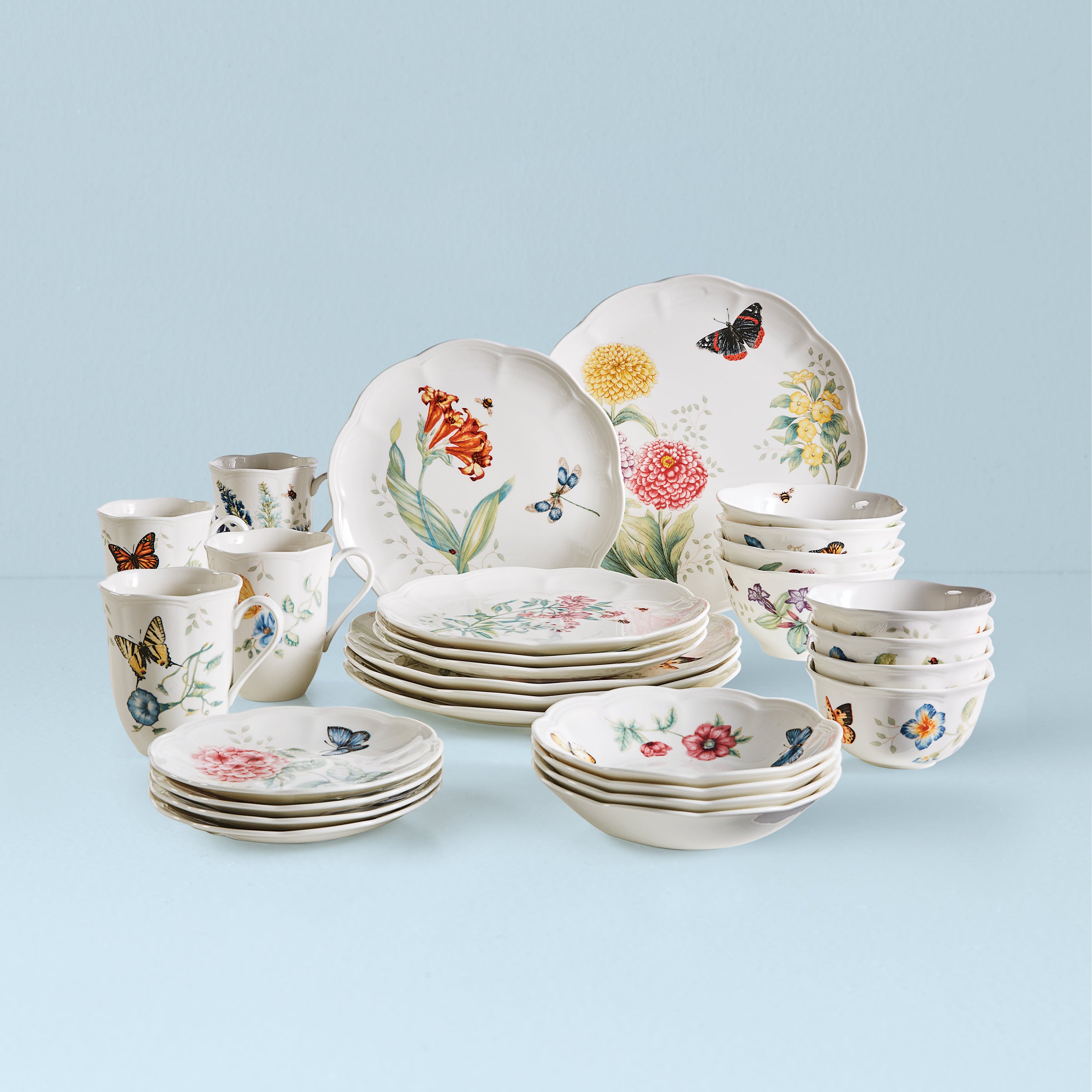 Lenthtox Butterfly Meadow 28-Piece Dinnerware Set