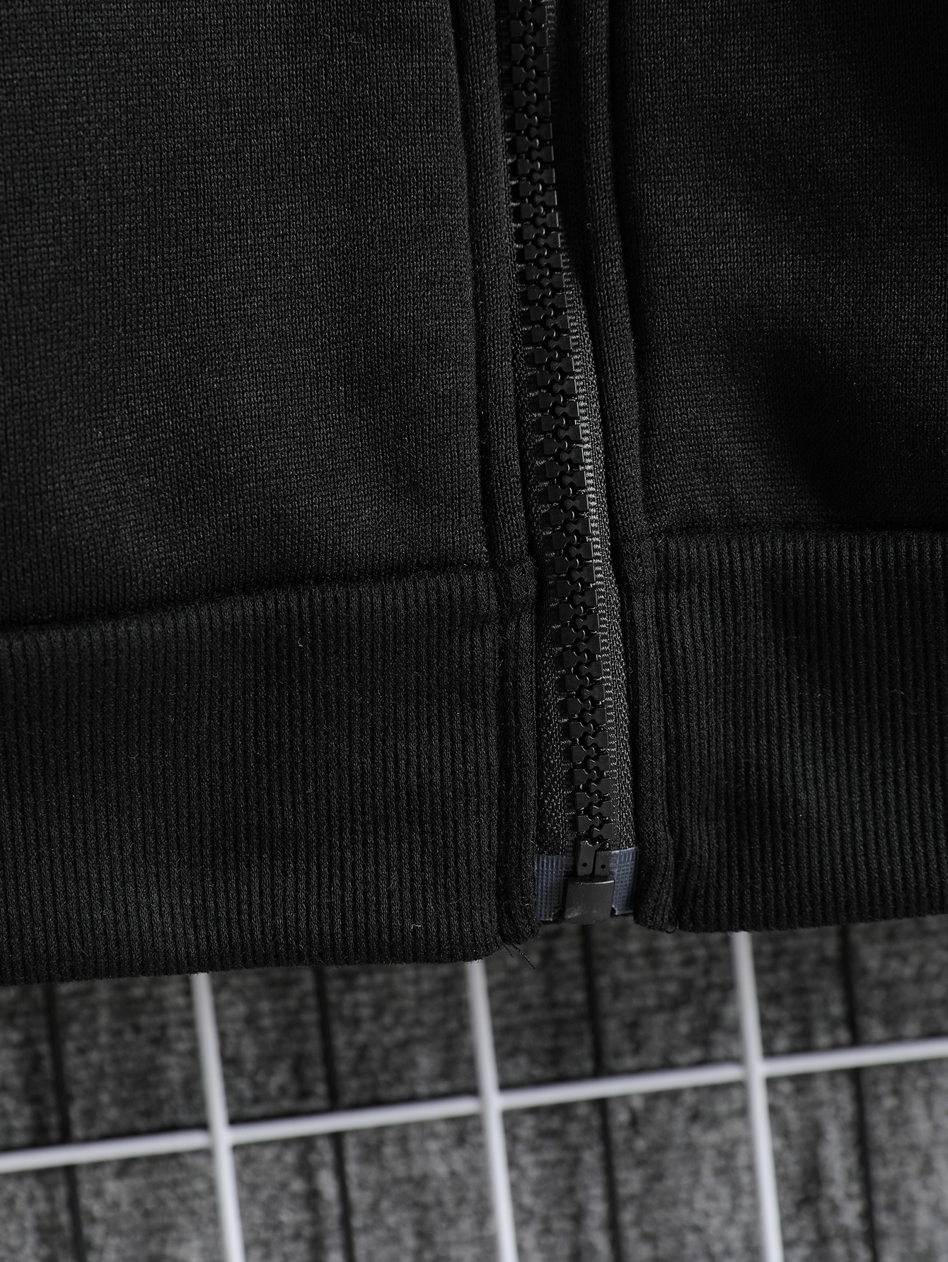 Men Zip Up Drawstring Slant Pocket Hoodie