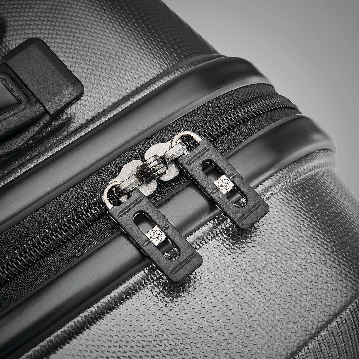 Samsthtonite Tech 2.0 Hardside Expandable Luggage with Spinner Wheels
