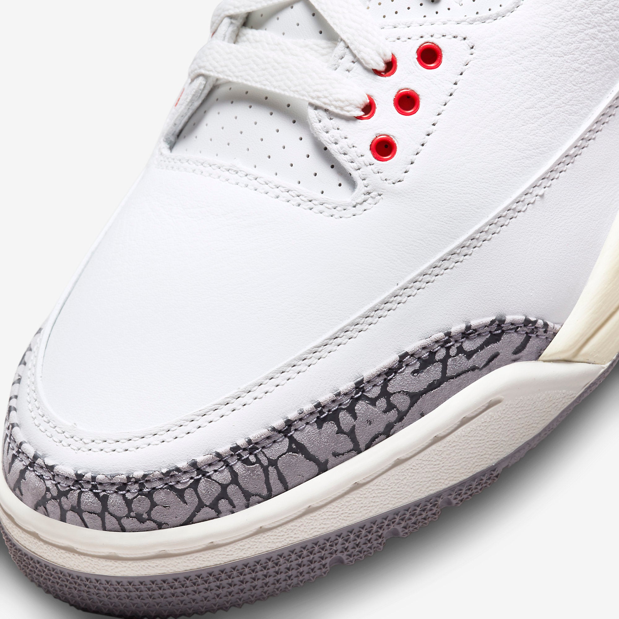 Athtir Jorthtdan3 Retro 'White Cement Reimagined'