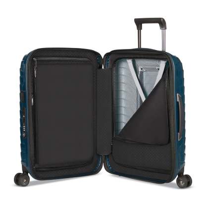 Samsthtonite Proxis Global Carry-On Spinner