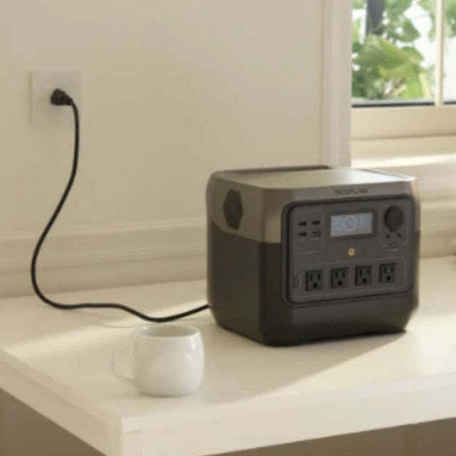 Estación de energía portátil EcothtFlow RIVER 2 [PRO] de 768 Wh/800 W