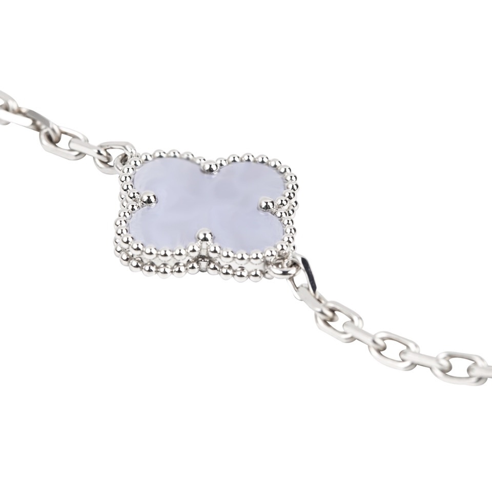 VCA Four-leaf lucky grass bracelet purple Five Flowers