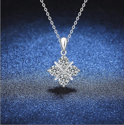 0.5 Carat-2 Carat Center Moissanite Pendant Necklaces for Women in 925 Sterling Silver, 1 Carat Center Moissanite Pendant Necklaces