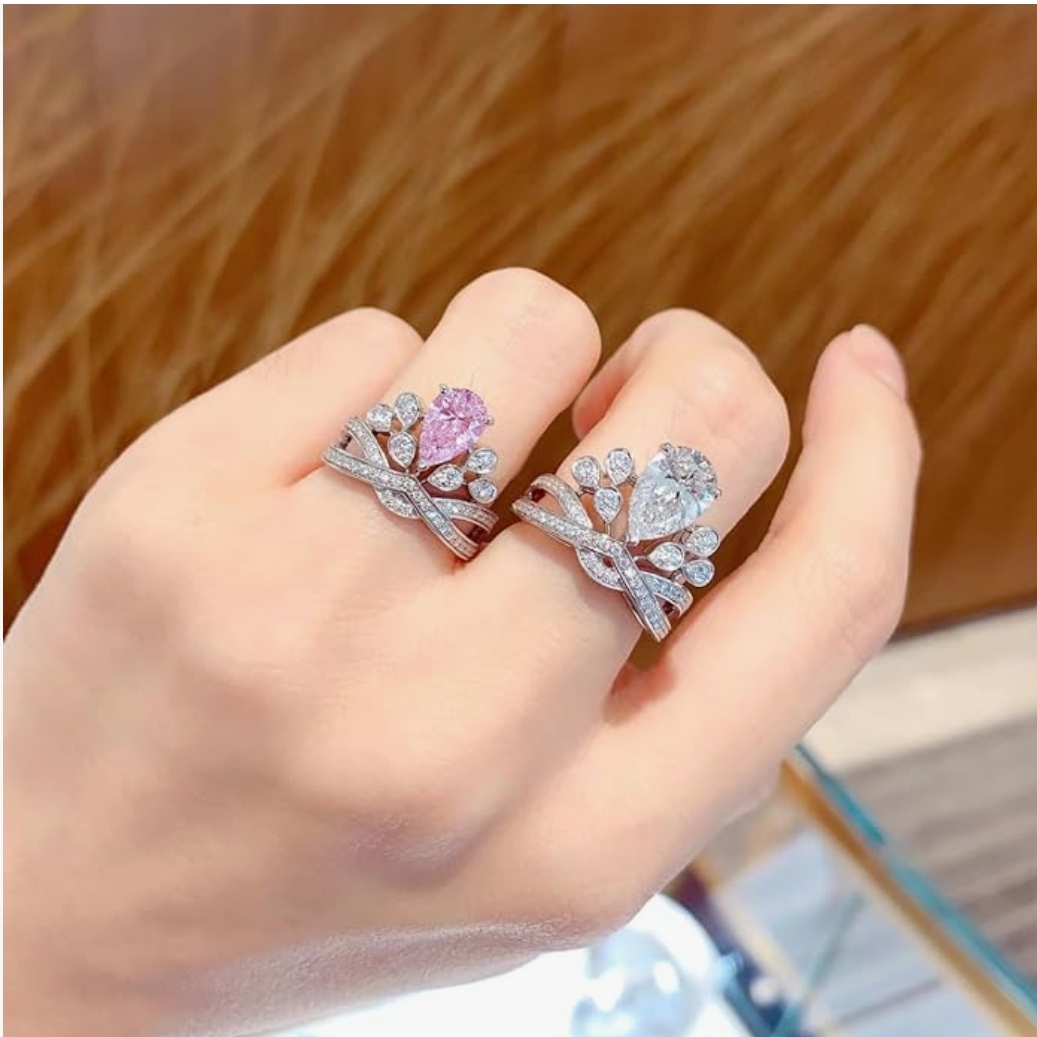 Luxury teardrop pear shaped crown ring simulation diamond ring with coloured moissanite gemstone ring (suitable for Valentine's Day, Christmas, Thanksgiving, Mother's Day lover, girlfriend) ﻿