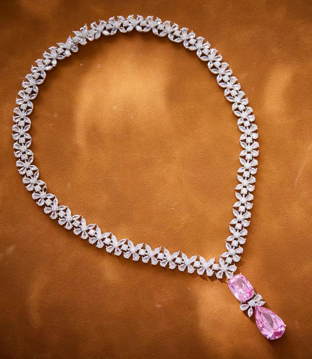 European and American jewelry with both visual and evening wear necklaces