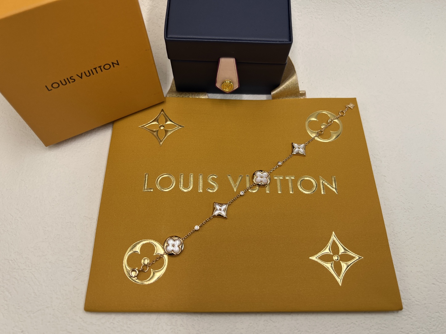 BIG  BRAND BRACELET JEWELRY