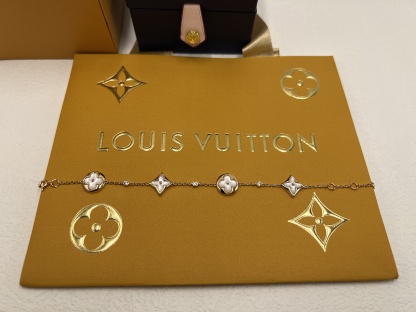 BIG  BRAND BRACELET JEWELRY