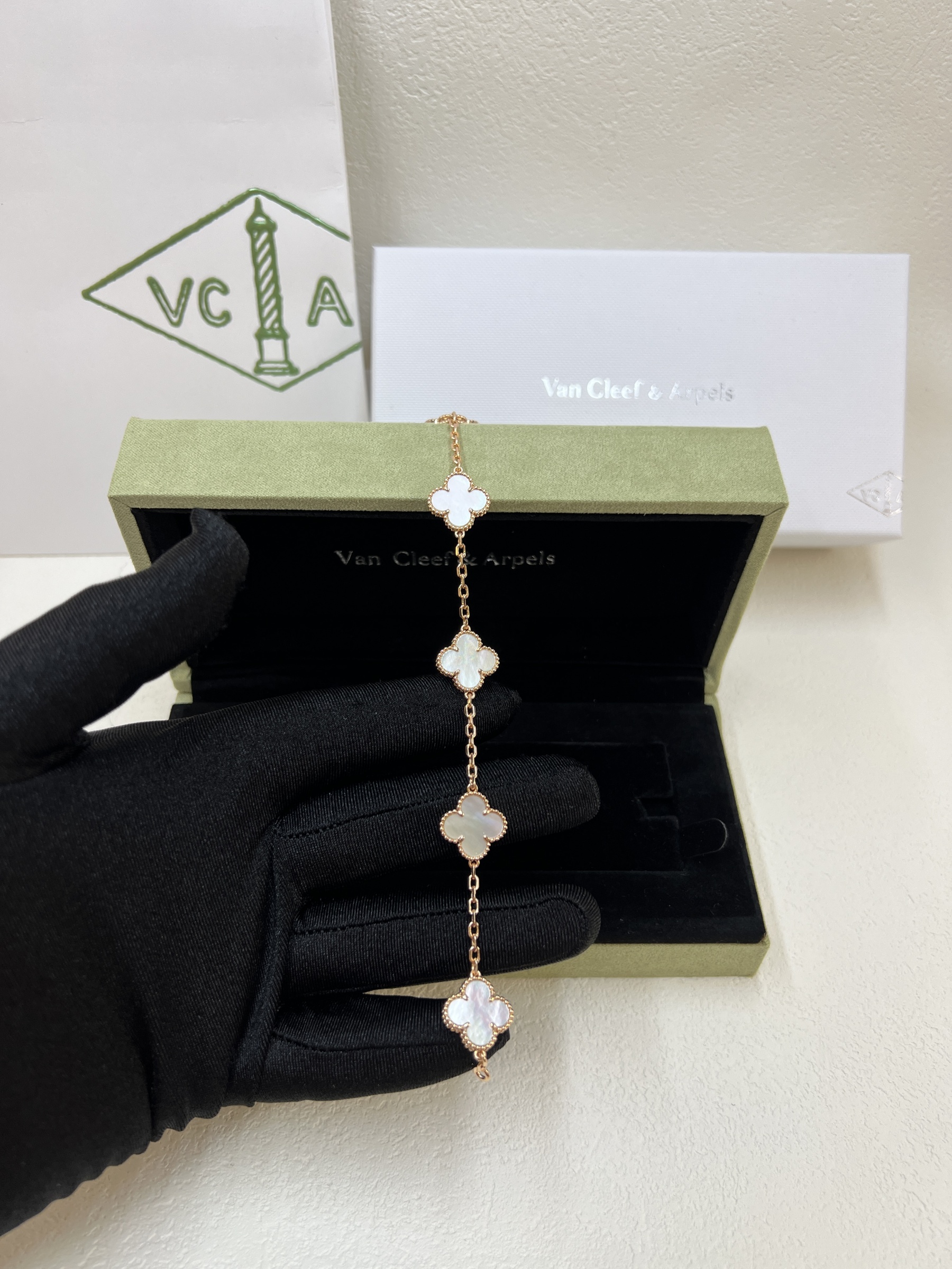 BIG  BRAND BRACELET JEWELRY