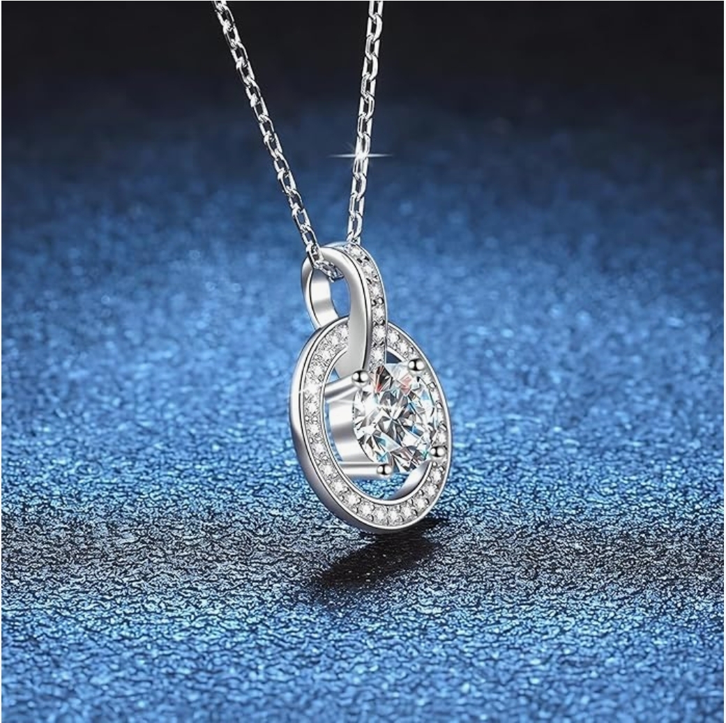 D Color 1ct Moissanite Necklace for Women Simple Round Lockbuckle Pendant 925 Sterling Silver Clavicle Chain Jewelry