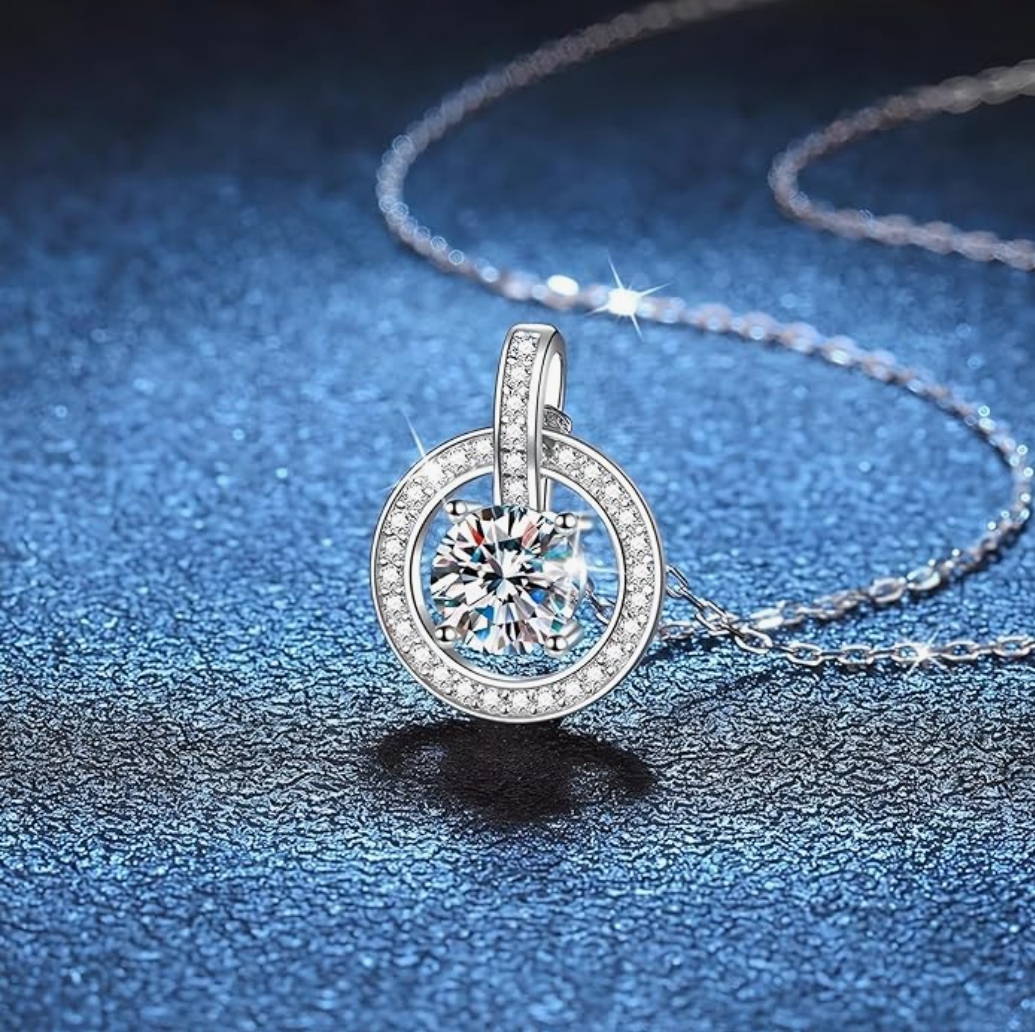 D Color 1ct Moissanite Necklace for Women Simple Round Lockbuckle Pendant 925 Sterling Silver Clavicle Chain Jewelry