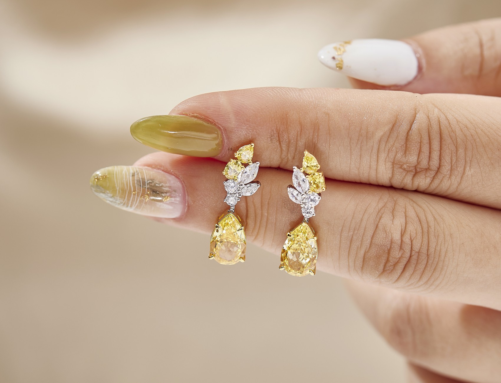 4CT YELLOW MOISSANITE DIAMOND Reading Pear shaped Earrings