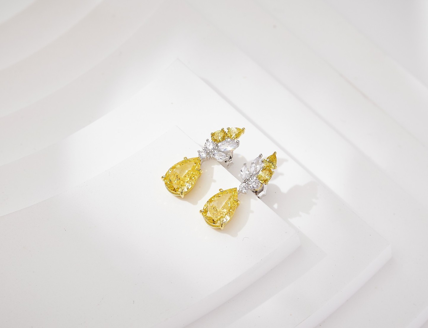 4CT YELLOW MOISSANITE DIAMOND Reading Pear shaped Earrings