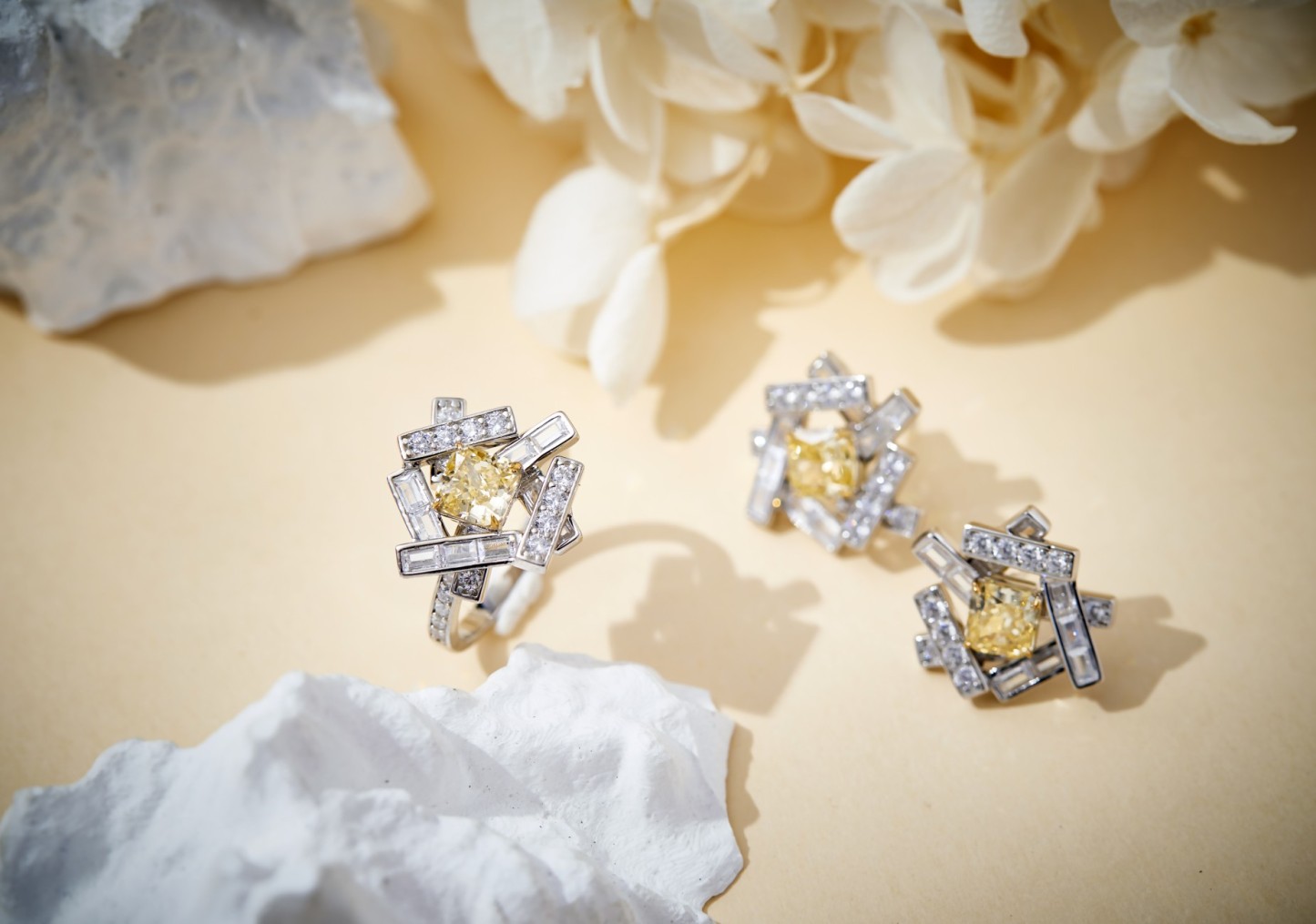 yellow moissanite jewelry Interwoven Thread Ring