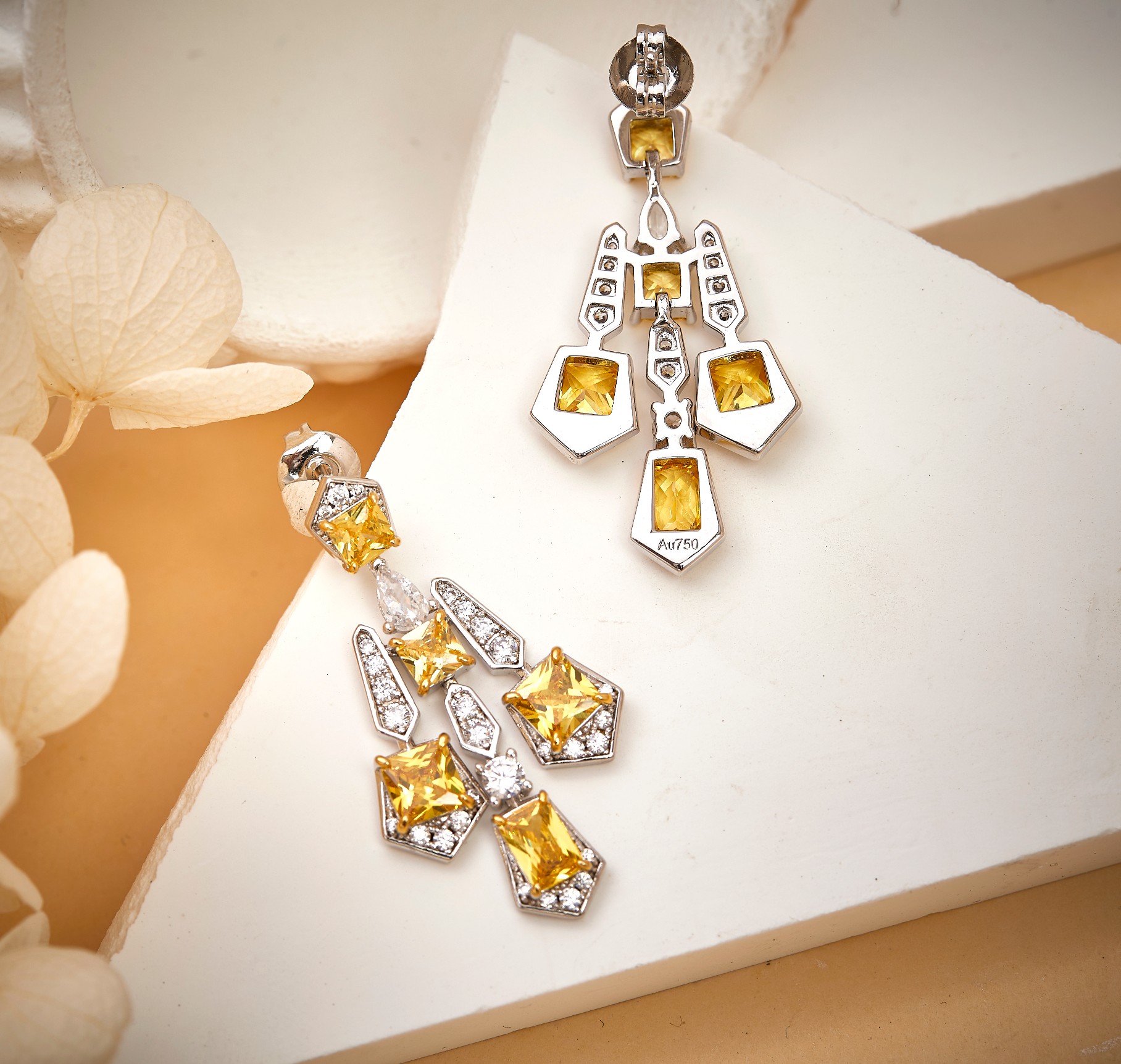 Yellow M0issanite Diamond jewelry Earrings