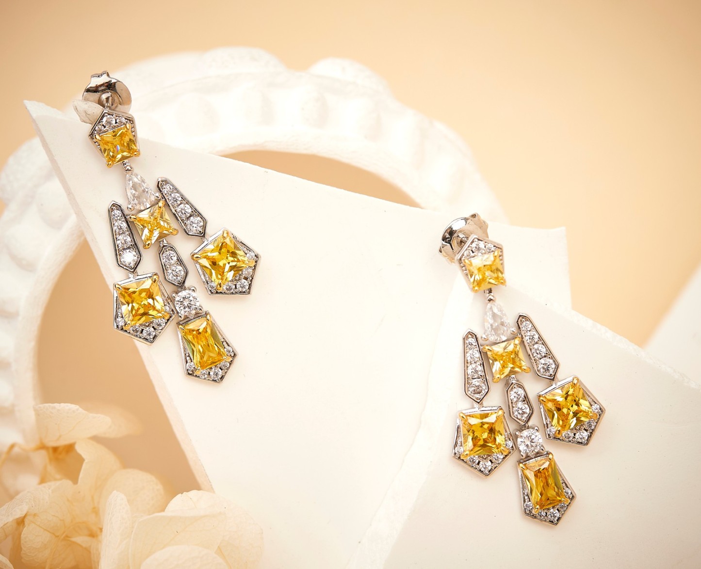 Yellow M0issanite Diamond jewelry Earrings